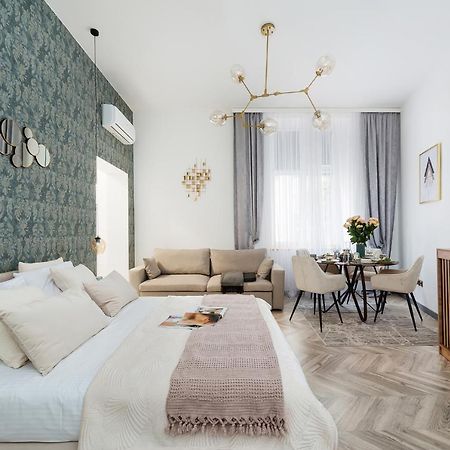 Golden Apartment - Loftaffair Cracovie Extérieur photo