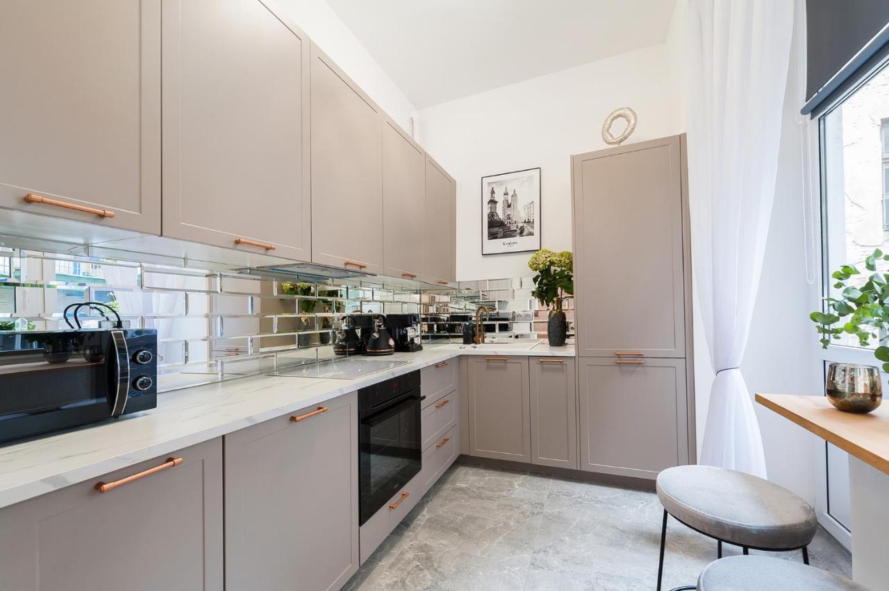 Golden Apartment - Loftaffair Cracovie Extérieur photo
